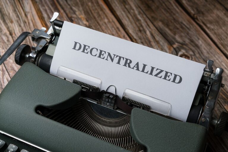 UNDERSTANDING DECENTRALIZED ECONOMY : It’s Benefits And Drawbacks