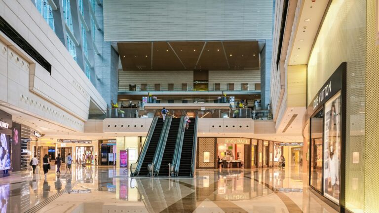 Ghost Malls in India